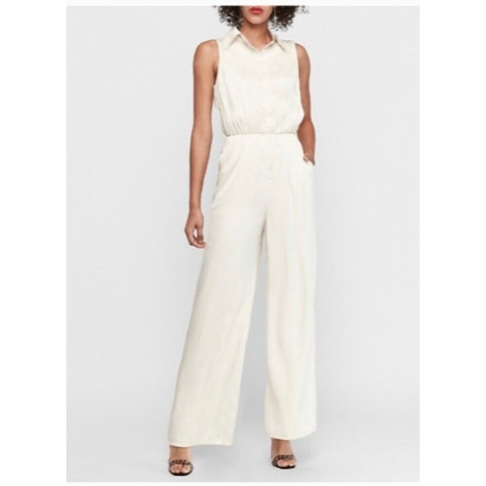 New NWT Express x Karla Sleeveless Satin Look Wide Leg Jumpsuit In Ivory XL